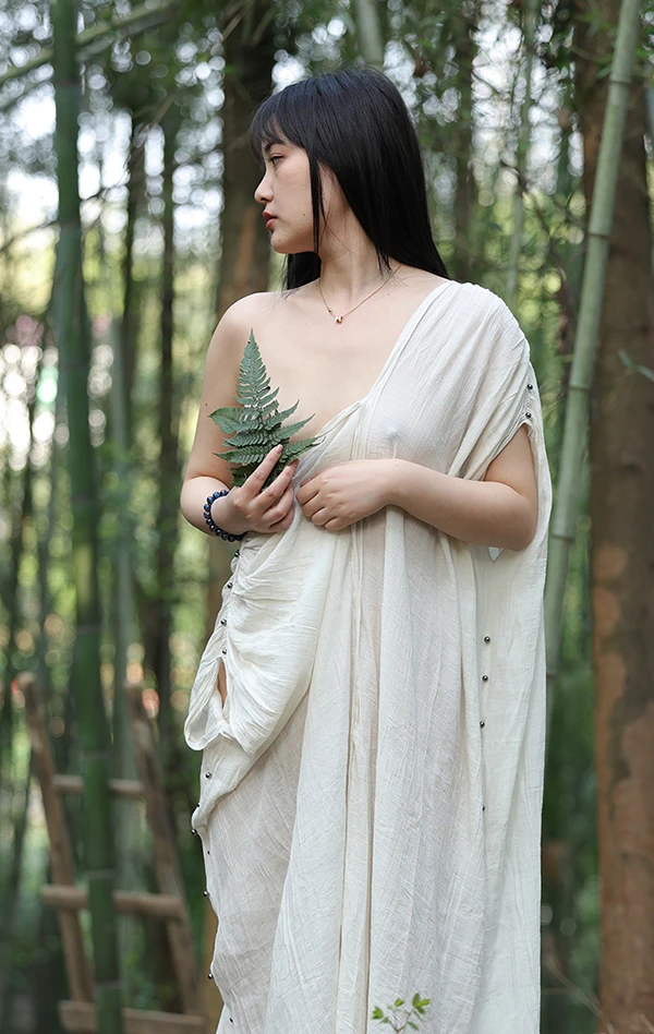 素人美女模特@糖糖 白衣竹林露出无圣光2